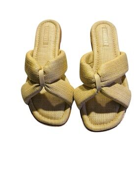 Schutz Fairy Flat Sandals Eggshell Canvas Crisscross Square Toe Slip-On Size 9.5